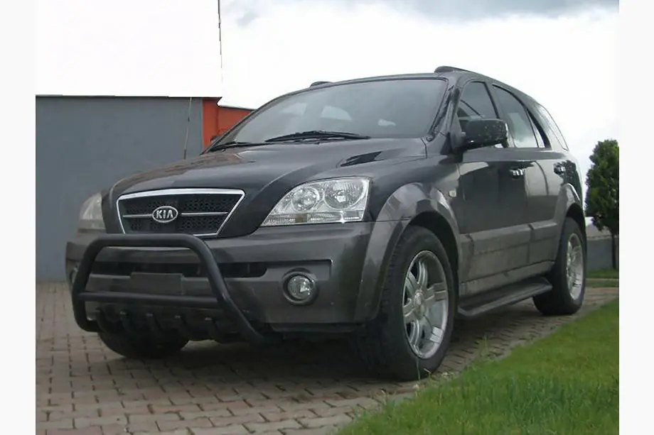 Kia Sorento I BL 2002–2009 Bullbar WT003 Black (RVS) Image