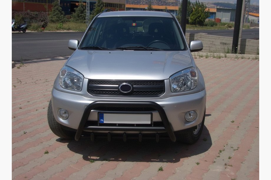 Toyota Rav 4 2001–2005 Bullbar WT003 Black (RVS) Image