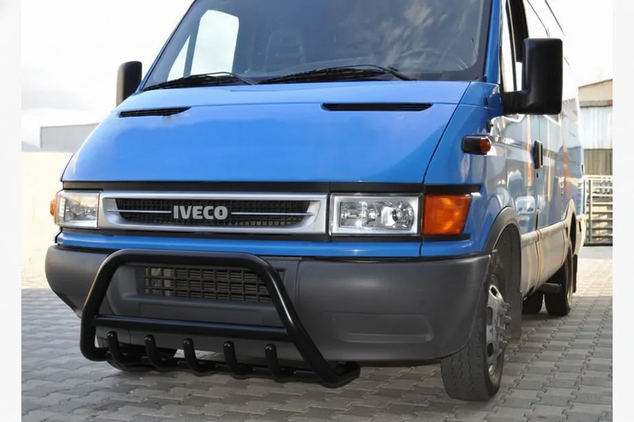 Iveco Daily 1999–2006 Bullbar WT003 Black Image