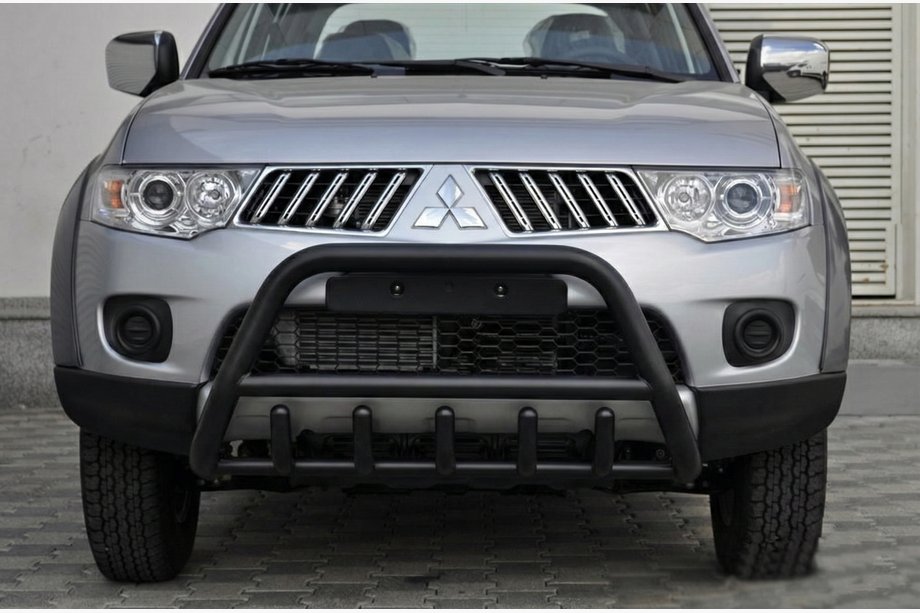 Mitsubishi Pajero Sport 2008–2015 Frontbeschermbeugel WT003 Black (RVS) Foto 3