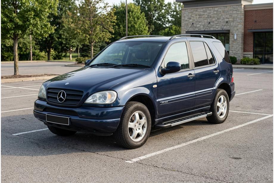 Mercedes ML W163 1997–2005 Zijtreden RedLine V1 (2 stuks, aluminium) Image