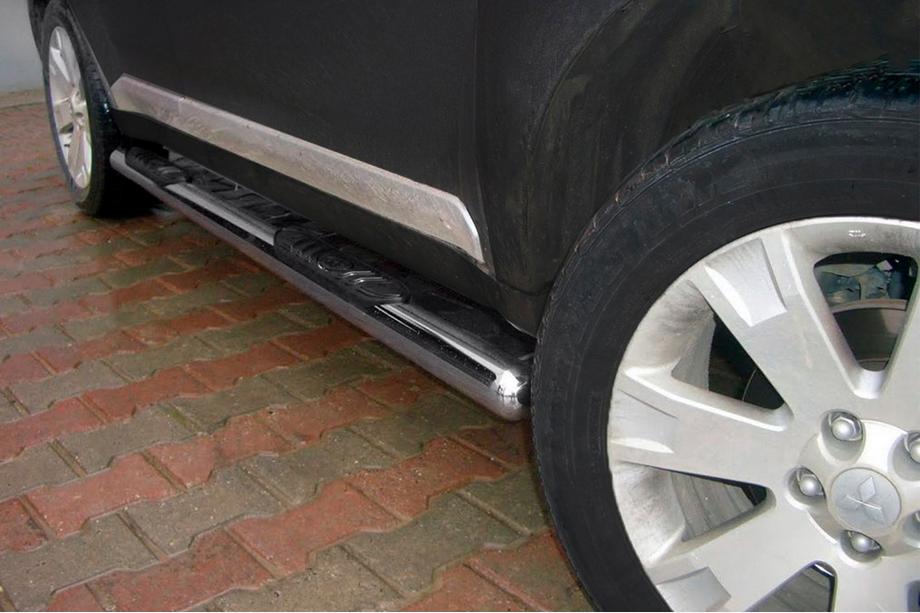 Mitsubishi Outlander 2012–2021 Sidebars (2 stuks, RVS) Image