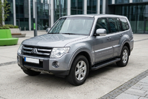 Mitsubishi Pajero Wagon IV 2006–2021 Allmond Black side steps (2 st., aluminium) foto 1