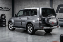 Mitsubishi Pajero Wagon IV 2006–2021 Maydos V1 zijtreden (set 2 stuks, aluminium + RVS) foto 1