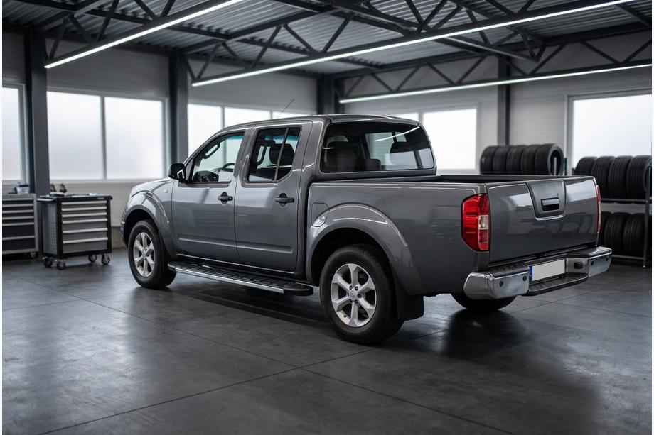 Nissan Navara 2006–2015 Duru side steps (2 stuks, aluminium) Image