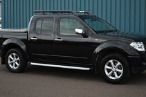 Nissan Patrol Y62 2010–2024 Fullmond side steps (2 stuks, aluminium) foto 3