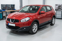 Nissan Qashqai 2010–2014 Bosphorus Black side steps (2 st., aluminium) Lange wielbasis foto 1