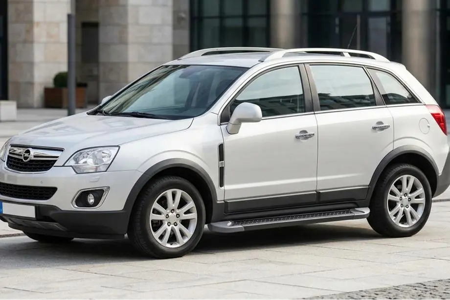 Opel Antara 2006–2017 Allmond Black side steps (2 st., aluminium) Image