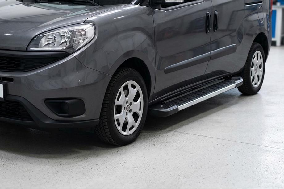 Opel Combo 2012–2018 Zijtreden RedLine V1 (2 stuks, aluminium) Image