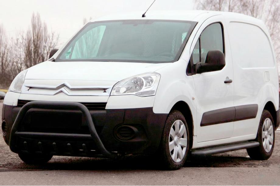 Citroen Berlingo 2008–2018 Bullbar WT003 Black (RVS) Image