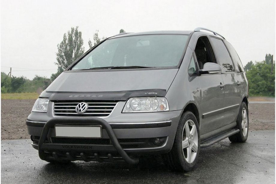 Volkswagen Sharan 2010–2023 Bullbar WT004 Black (RVS) Foto 2
