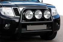Nissan Navara 2006–2015 Bullbar WT018 Black (RVS) foto 1