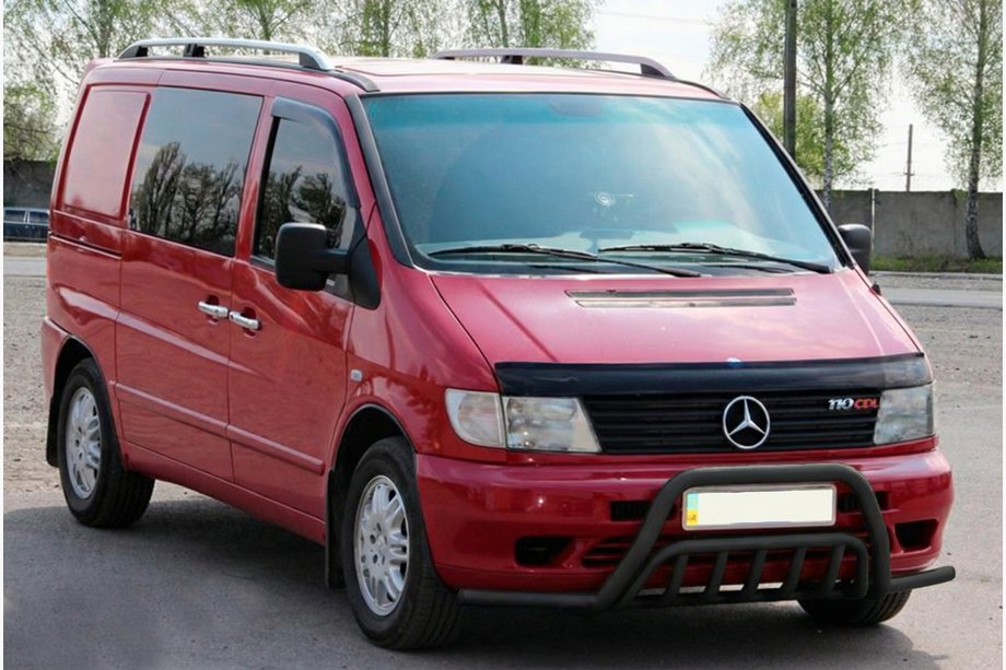 Mercedes Vito W638 1996–2003 Bullbar met zijbeugels WT002 Plus Black (RVS) Foto 2