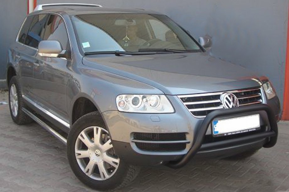 Volkswagen Touareg 2002–2010 Bullbar WT005 Colt Black (RVS) Image