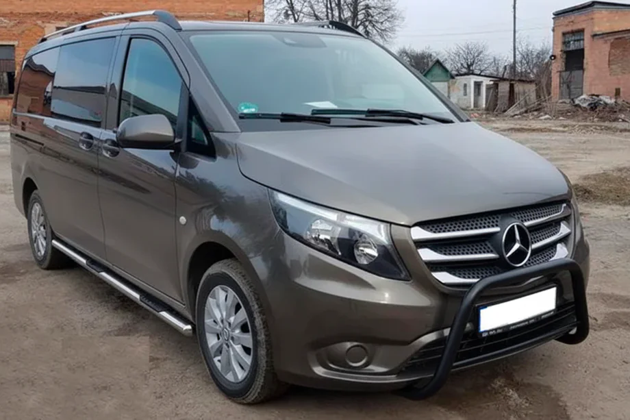 Mercedes Vito/V-klasse W447 2014– Bullbar WT006 Black (RVS) Image