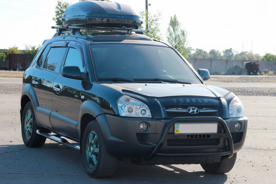 Hyundai Tucson JM 2004– Bullbar WT025 Black (RVS) Image
