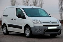 Peugeot Partner Tepee 2008–2018 Bullbar WT007 Black (RVS) foto 1