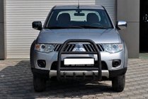 Mitsubishi L200 2006–2015 Bullbar QT007 Black (roestvrij staal) foto 2