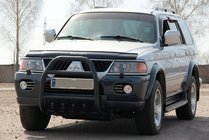 Mitsubishi Pajero Sport 1996–2007 Bullbar QT007 Black (roestvrij staal) foto 1
