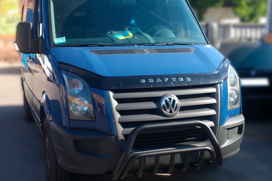 Volkswagen Crafter 2006–2016 Voor bullbar WT002 Black (roestvrij staal) Image