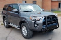 Toyota 4Runner 2009–2024 Bullbar F1-50 Black (2014-2024, RVS) foto 1