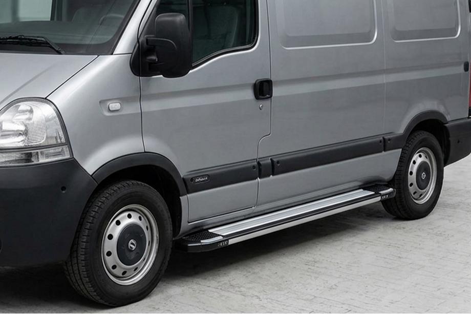 Opel Movano 2004–2010 Rainbow side steps (2 stuks, aluminium) Lange wielbasis Image