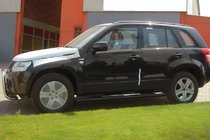 Suzuki Grand Vitara 2005–2017 Sidebars Black (2 st., RVS) foto 1