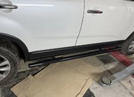 Kia Sorento II XM 2009–2014 Sidebars Black (2 stuks, RVS) foto 1