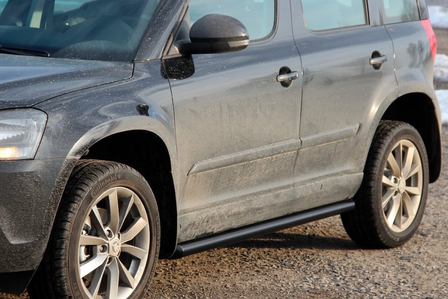 Skoda Yeti 2009–2017 Sidebars Black (2 st., RVS) Image