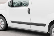 Fiat Fiorino/Qubo 2008–2024 Sidebars Ø60 Black (2 stuks, RVS) foto 3