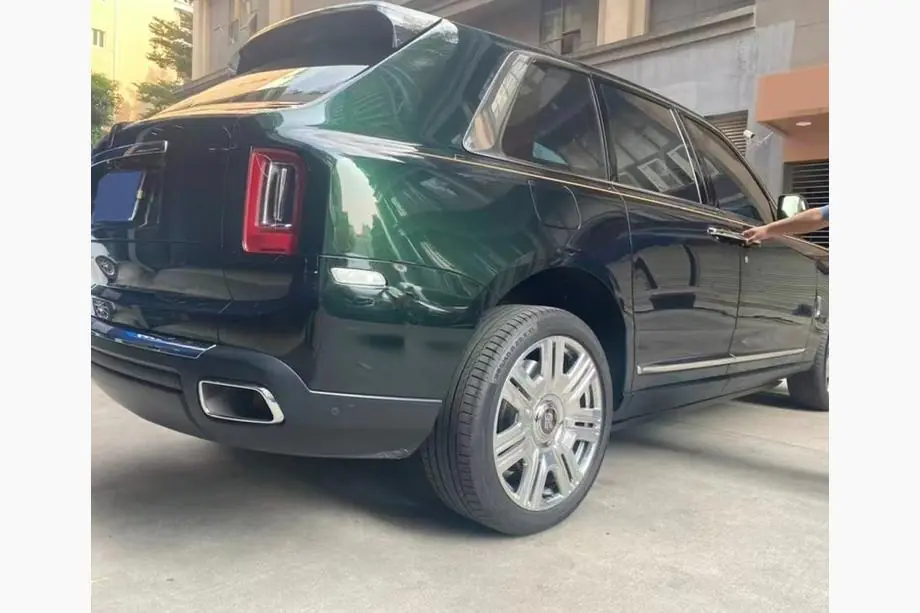 Rolls-Royce Cullinan 2018– OEM side steps (set van 2) Foto 3