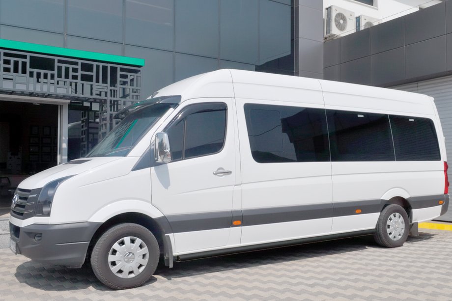Volkswagen Crafter 2006–2016 Sidebars Black (2 st., RVS) Ø60, middellange wielbasis Foto 2