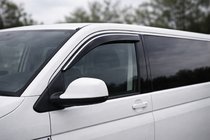 Volkswagen T6 2015–2024 Raamdeflectoren met chroomstrip (set van 2, Niken) foto 4