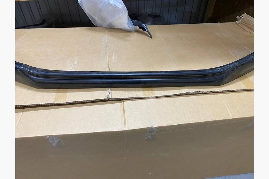 Volkswagen Jetta 2011–2018 Outlet Front lip spoiler DPT V-1 (2014-2018, hoogglans zwart) Foto 2