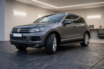 Volkswagen Touareg 2010–2018 Bosphorus Black side steps (2 st., aluminium) foto 1