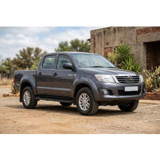 Allmond Black zijtreden (2 st., aluminium) Toyota Hilux 2006–2015 foto 1