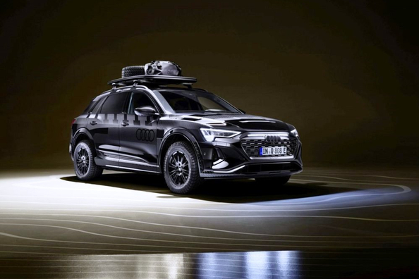 Review: Audi Q8 e-tron edition Dakar