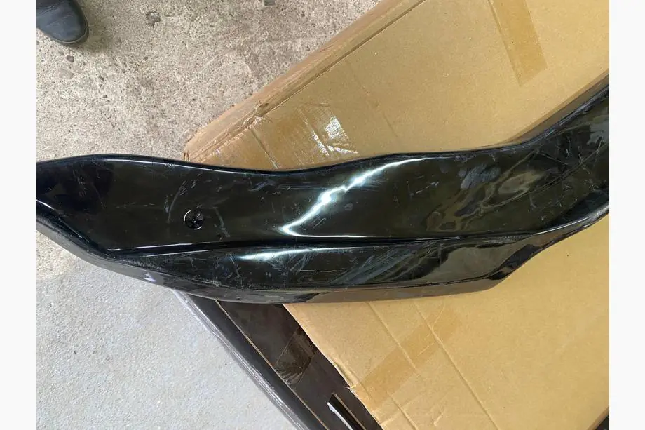 Skoda Kodiaq 2016–2023 Afgeprijsde front bumper lipspoiler DPT (hoogglans zwart) Foto 3