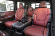 Infiniti QX80 van de 2e generatie: specs, uitrusting, foto's foto 6
