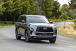 Infiniti QX80 van de 2e generatie: specs, uitrusting, foto's foto 1