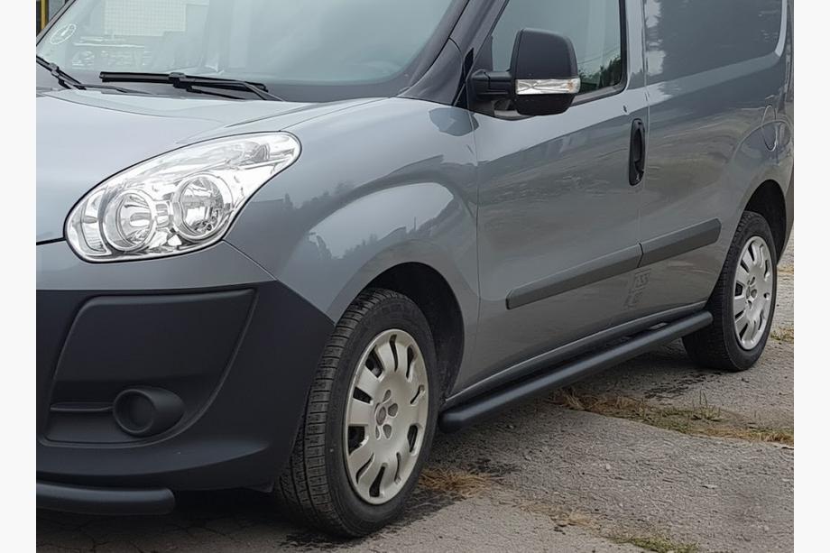 Opel Combo 2012–2018 Sidebars Black (2 st., RVS) Image