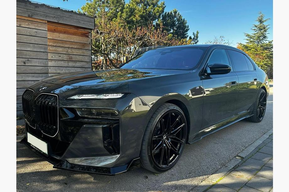 BMW 7 Serie G70/G71 2022– Front splitter voor de voorbumper (voor M760, M-Sport en i7 M70) Image