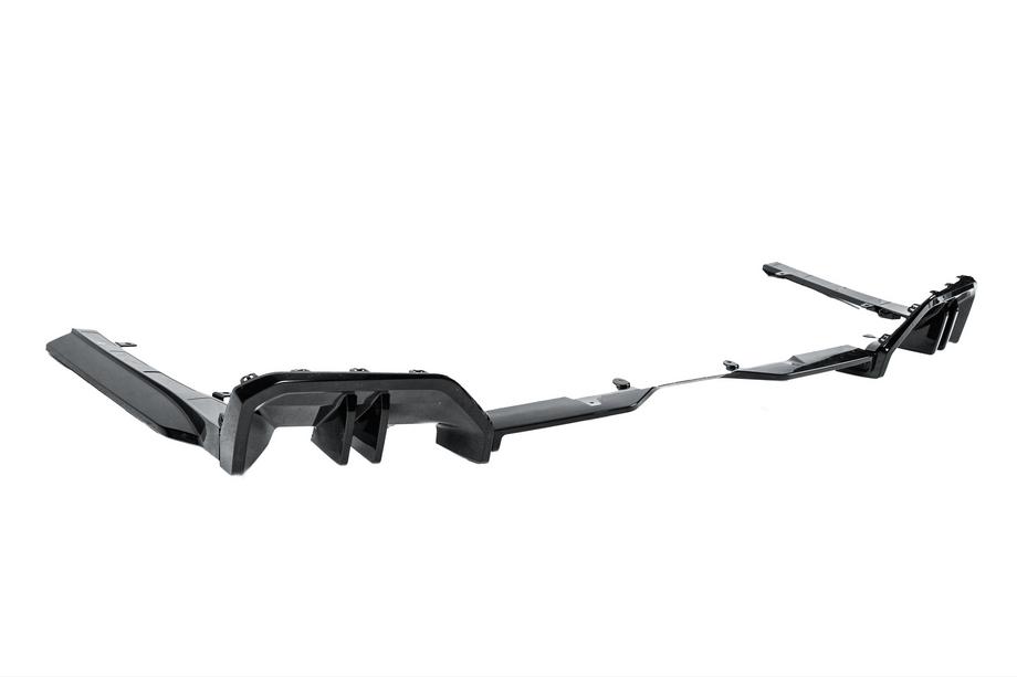 BMW 5/i5 Serie G60/G60E/G61 2023– Achterbumper diffuser Gloss Black (voor M-Sport) Foto 5