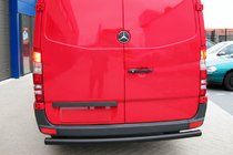 Mercedes Sprinter W906 2006–2018 Achterbeschermbeugel AK002 Black (RVS) foto 2