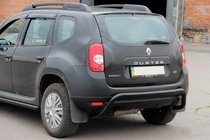 Renault Duster 2008–2017 Achterbeugel Black (RVS) foto 1