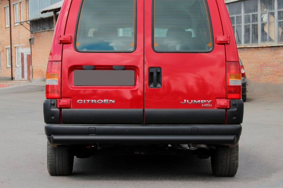 Citroen Jumpy 1996–2007 Achterbeschermbeugel Black (RVS) Image