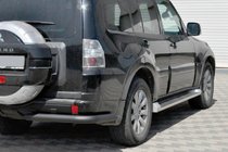 Mitsubishi Pajero Wagon IV 2006–2021 Achterbeschermbeugel AK003 Black (RVS) foto 1