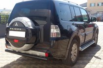 Mitsubishi Pajero Wagon III 1999–2006 Achterbeschermbeugel AK002 Black (RVS) foto 3