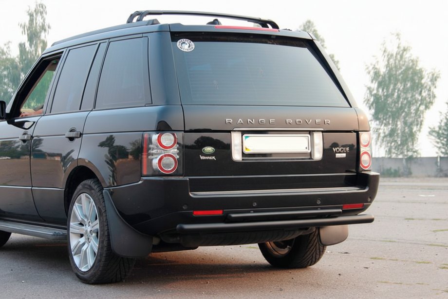 Range Rover III L322 2002–2012 Achterbumperbeugel AK002-Dubbel Black (RVS) Image