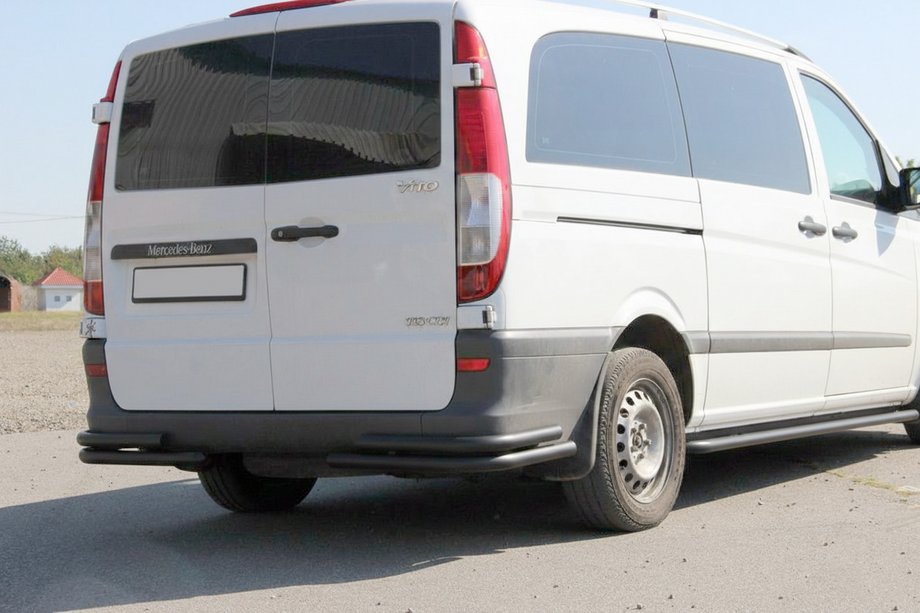 Mercedes Vito W639 2004–2014 Achterhoekbeschermers AK003-Double Black (2 st., RVS) Foto 1
